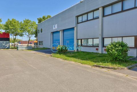 Coll&eacute;gien A LOUER 827m&sup2; ZI DES PORTES DE LA FOR&Ecirc;T 8 77090 Coll�gien