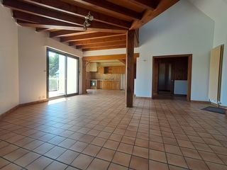  Maison � louer 6 pi�ces 140 m�