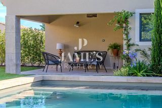  Maison � vendre 6 pi�ces 210 m�