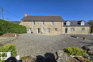  Maison � vendre 8 pi�ces 217 m�