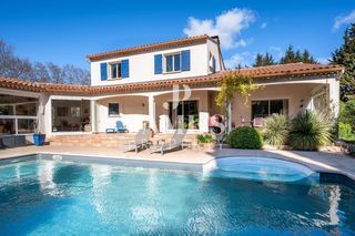  Maison � vendre 5 pi�ces 198 m�