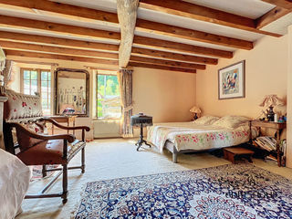  Maison � vendre 6 pi�ces 220 m�