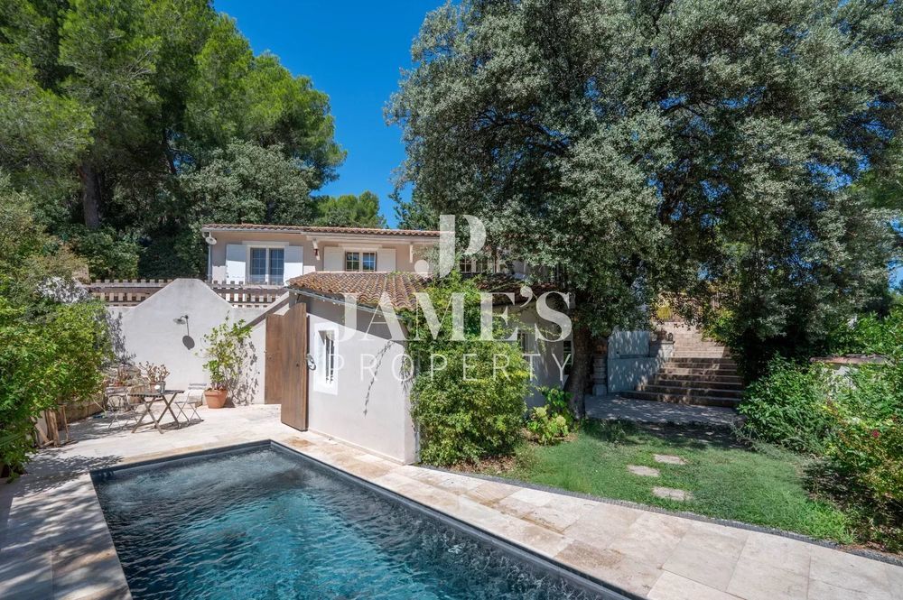 � vendre  Maison Paradou (13520)