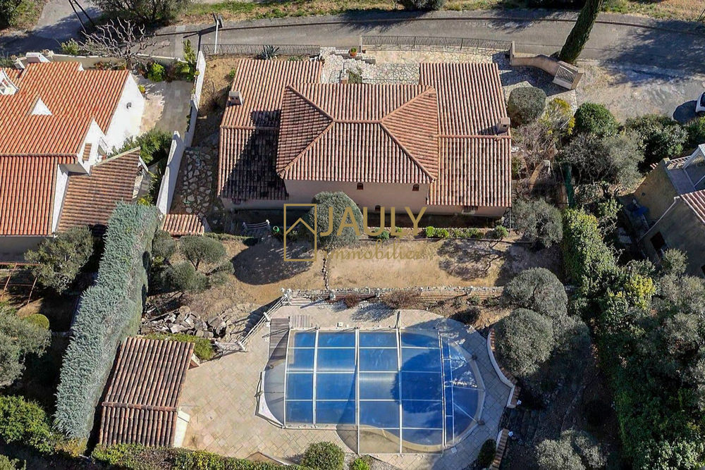 � vendre  Maison La Farl�de (83210)