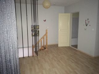  Appartement � louer 2 pi�ces 55 m�