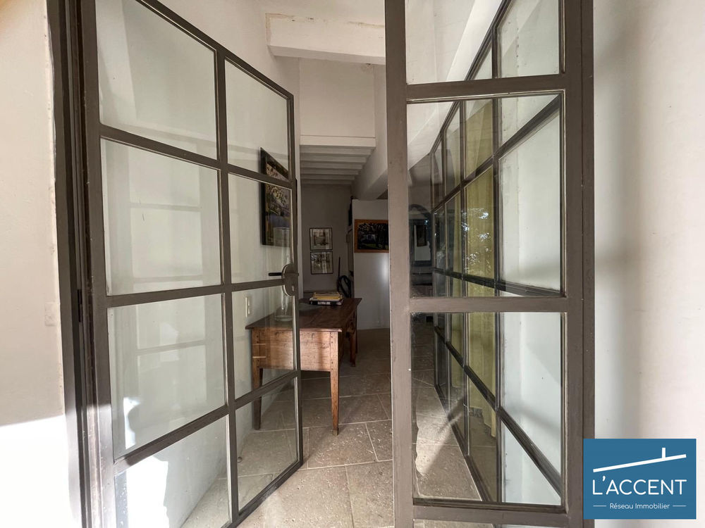 � vendre  Villa N�mes (30000)