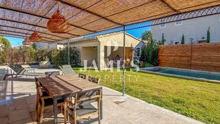  Maison � vendre 6 pi�ces 210 m�