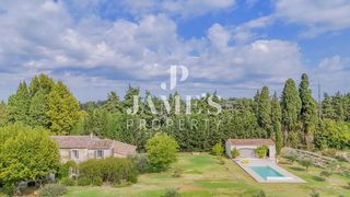  Maison � vendre 7 pi�ces 300 m�