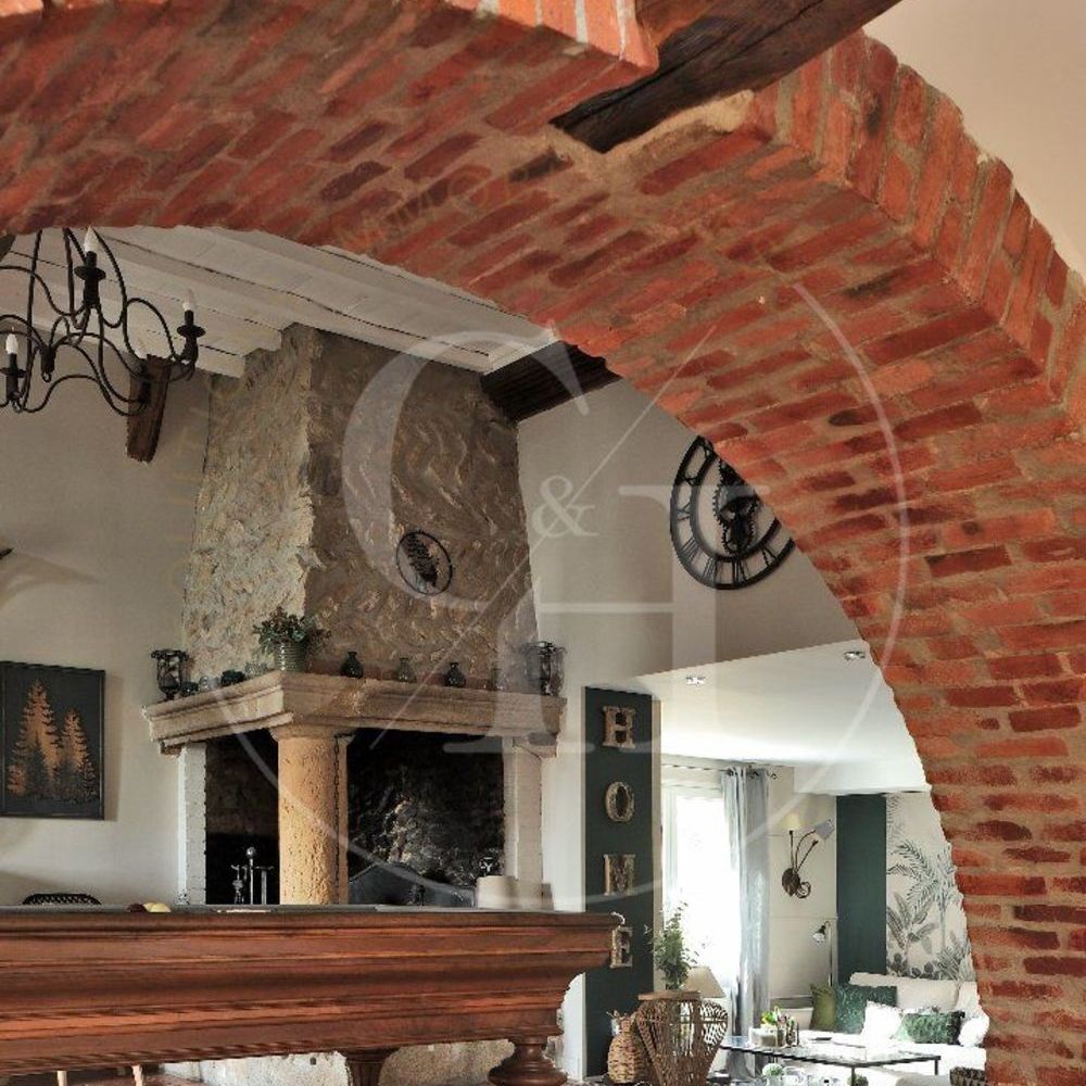 � vendre  Maison Vaugneray (69670)