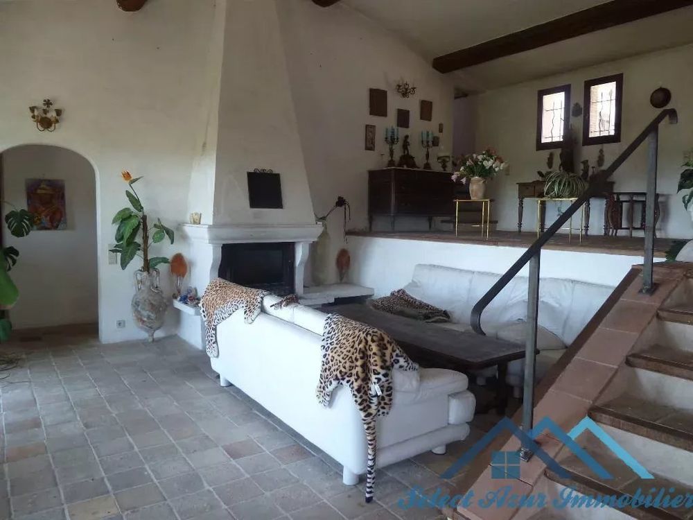 � vendre  Maison Tourrettes-sur-Loup (06140)