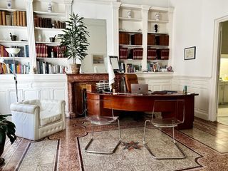  Maison � vendre 9 pi�ces 316 m�