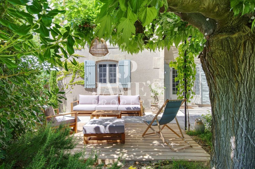 � vendre  Maison Paradou (13520)