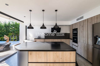  Villa � vendre 5 pi�ces 234 m�