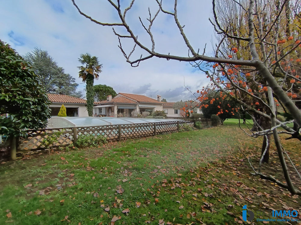 � vendre  Maison Aussillon (81200)