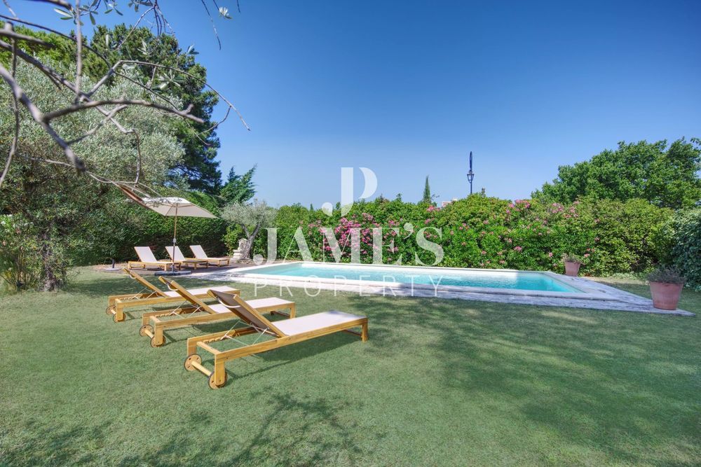 � vendre  Maison Paradou (13520)