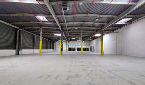 MY TRANSAC vous propose des surfaces de stockages avec quai id&eacute;alement plac&eacute; &agrave; Rosny sous bois, avec acc&egrave;s imm&eacute;diat &agrave; l'A86 et a 16 93110 Rosny-sous-bois