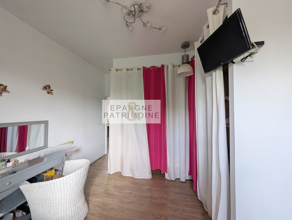 � vendre  Maison Saint-Laurent-de-Mure (69720)