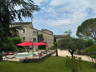  Villa � vendre 8 pi�ces 397 m�