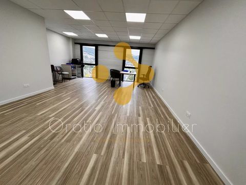 Bureau neuf &agrave; louer POISY 900 74330 Poisy
