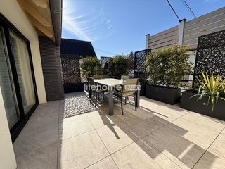  Appartement � vendre 4 pi�ces 133 m�