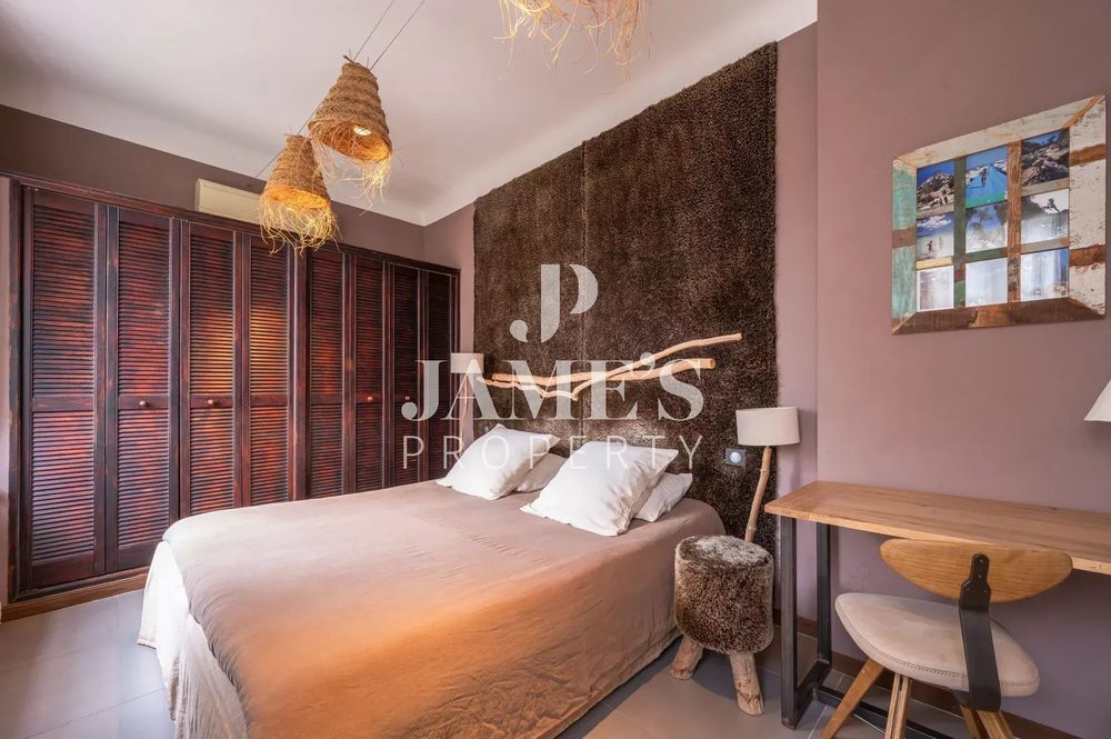 � vendre  Maison Paradou (13520)