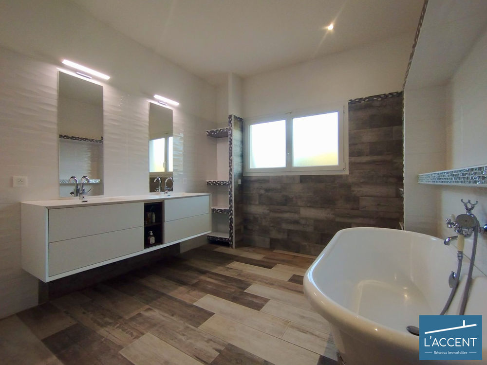 � vendre  Maison Castillon-du-Gard (30210)