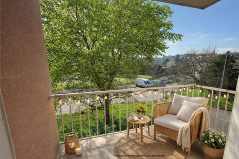   Appartement avec balcon Appartement - 3 pi�ce(s) - 64 m�