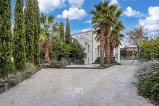  Villa � vendre 9 pi�ces 285 m�