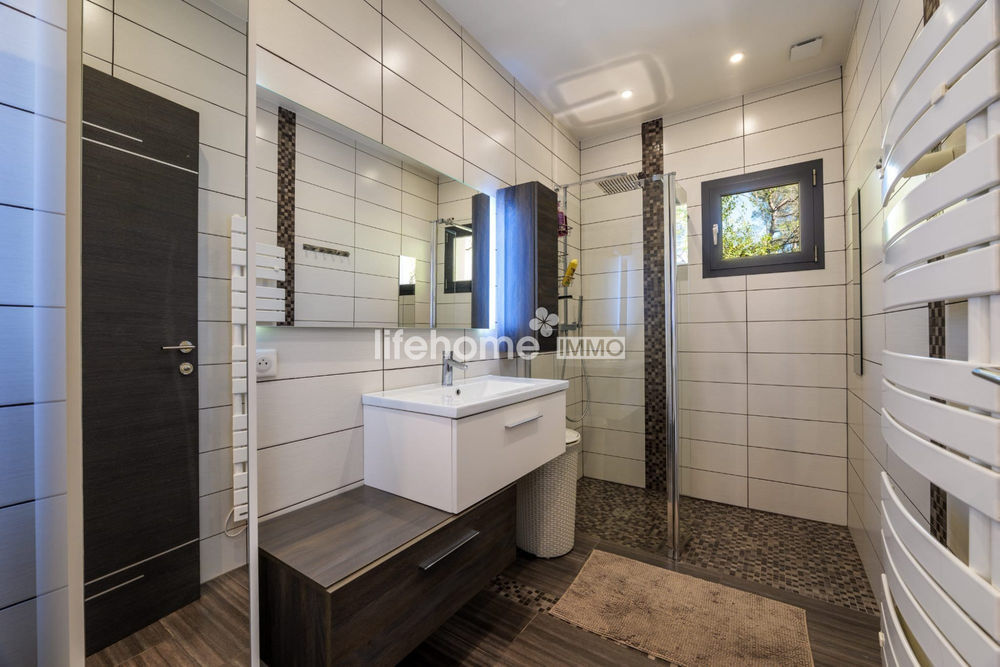 � vendre  Villa Tourrettes-sur-Loup (06140)