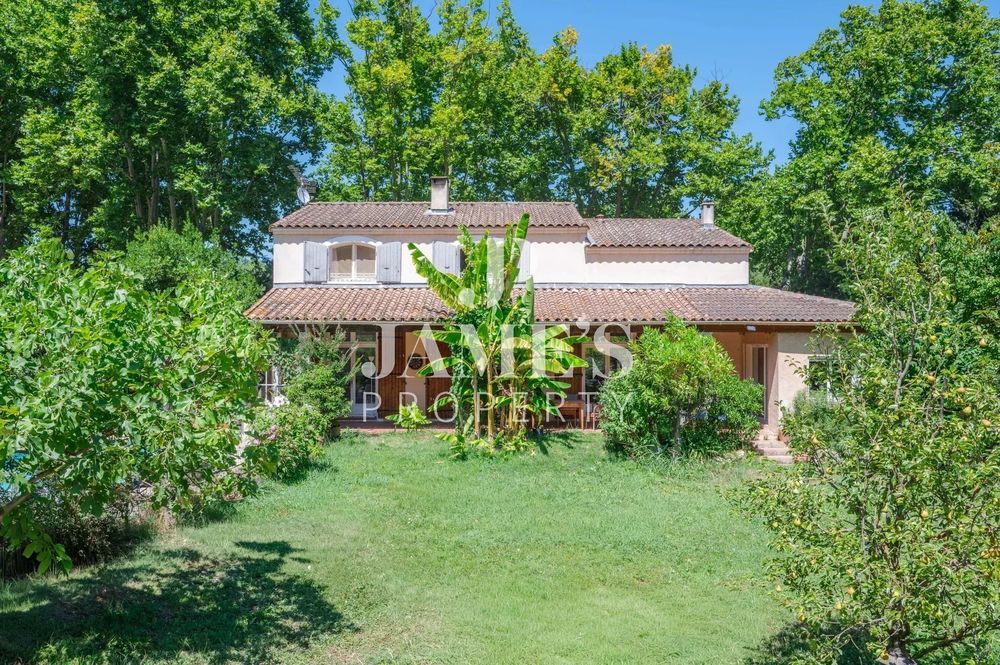 � vendre  Maison Paradou (13520)