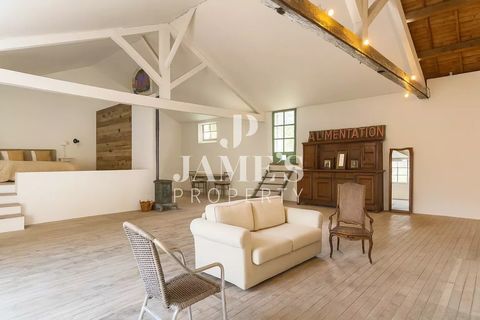   Maison/Villa 3 pi�ces Maison - 3 pi�ce(s) - 220 m�