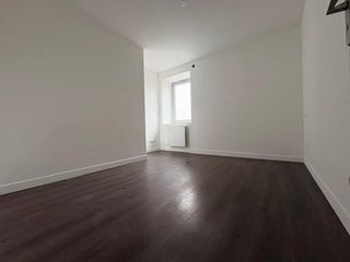  Appartement � louer 4 pi�ces 77 m�