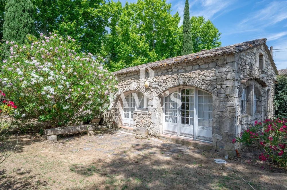 � vendre  Maison Eygali�res (13810)