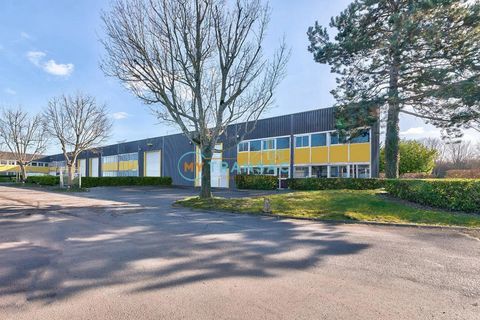 A louer Local de 322m² sur la ZI Torcy Nord 2 77200 Torcy