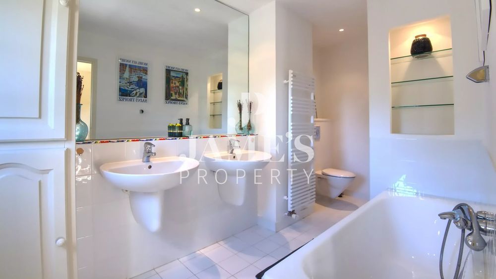 � vendre  Maison Paradou (13520)