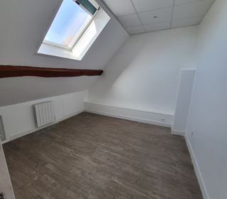  Appartement � louer 5 pi�ces 105 m� �magny