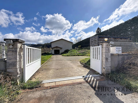   Maison � vendre � Cours-la-Ville de 139m2 Maison - 7 pi�ce(s) - 139 m�