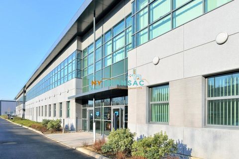 My Transac vous propose &agrave; la location des bureaux situ&eacute;s &agrave; NOISY LE SEC 93&agrave; proximit&eacute; des transports en commun 2 93130 Noisy-le-sec