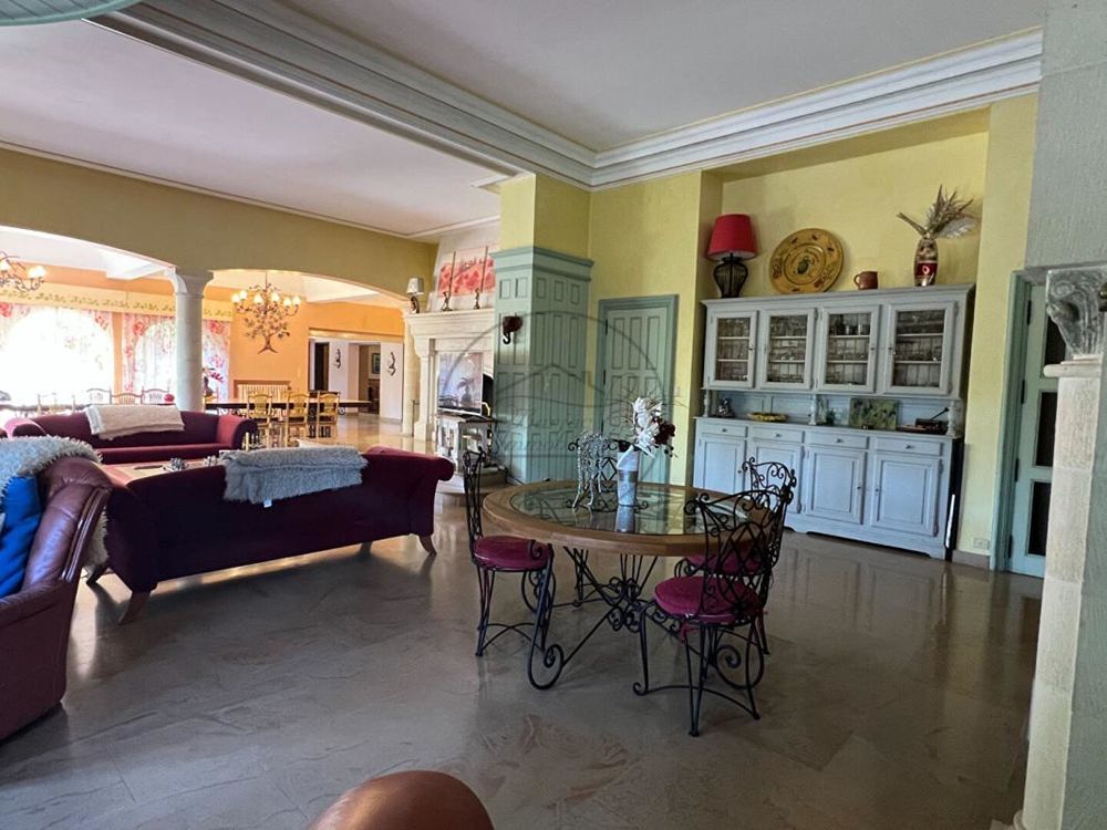 � vendre  Villa Saint-Sauveur-de-Cruzi�res (07460)