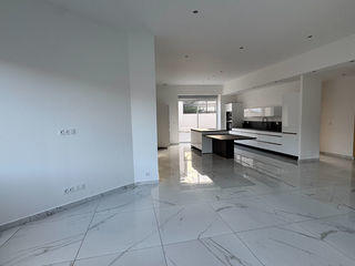  Appartement � vendre 5 pi�ces 122 m�