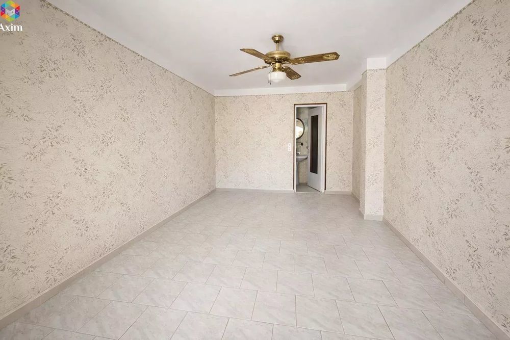 � vendre  Maison Agay (83530)