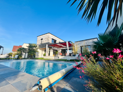   Vente Maison Maison - 6 pi�ce(s) - 179 m�