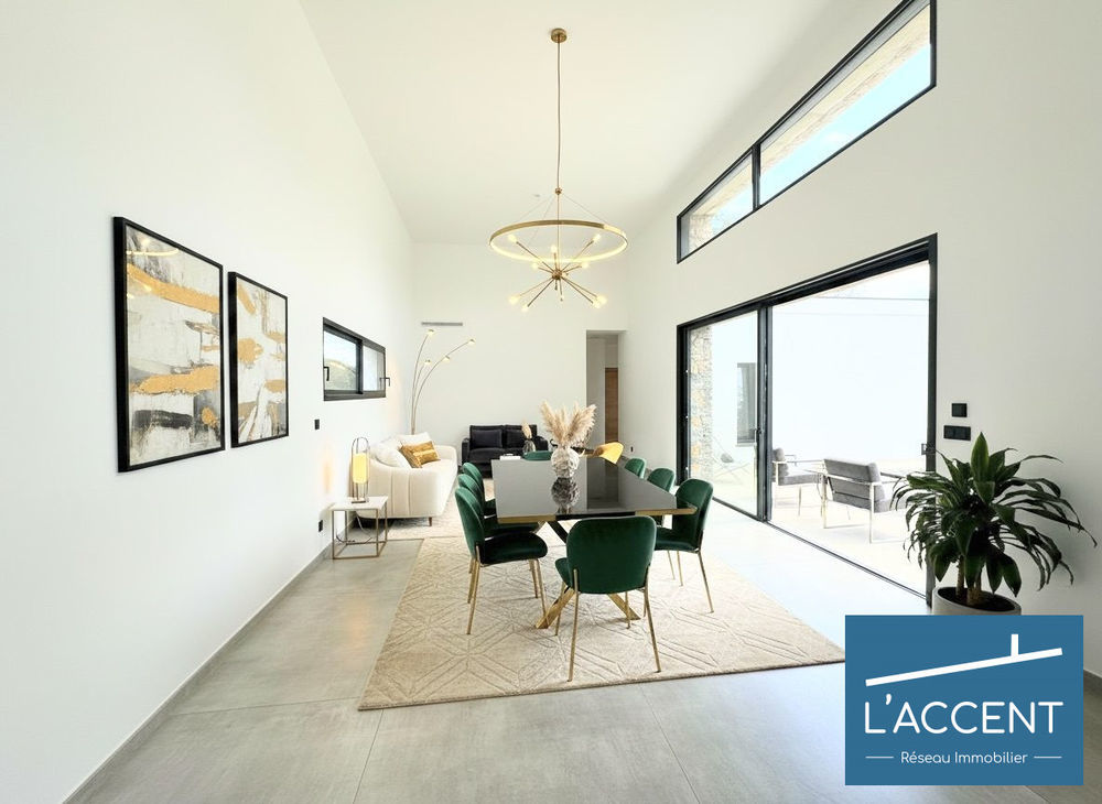 � vendre  Villa Nimes (30900)