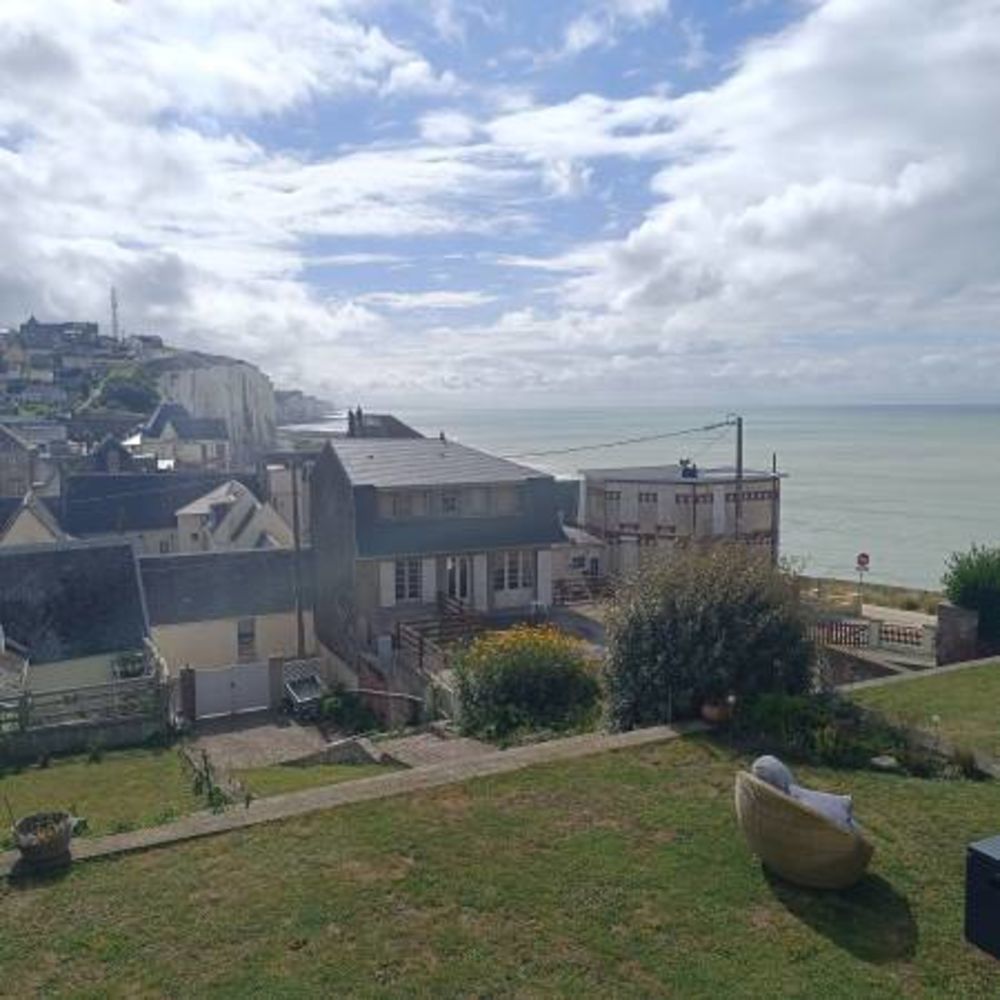 � vendre  Maison Ault (80460)