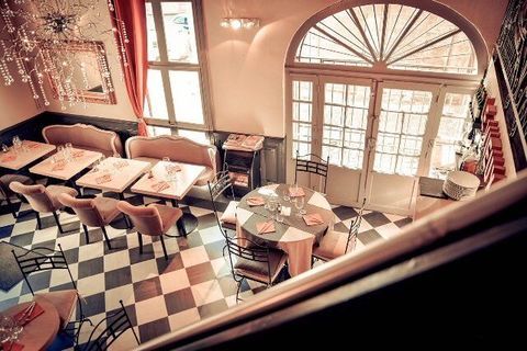 Restaurant 200000 34120 P�zenas