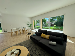  Maison 5 pi�ces 121 m� Pugey