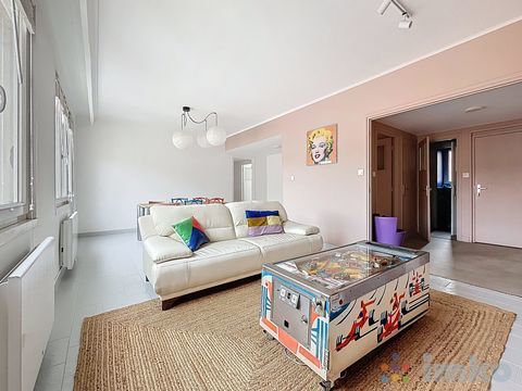   Grand meubl� 4 chambres Appartement - 5 pi�ce(s) - 112 m�