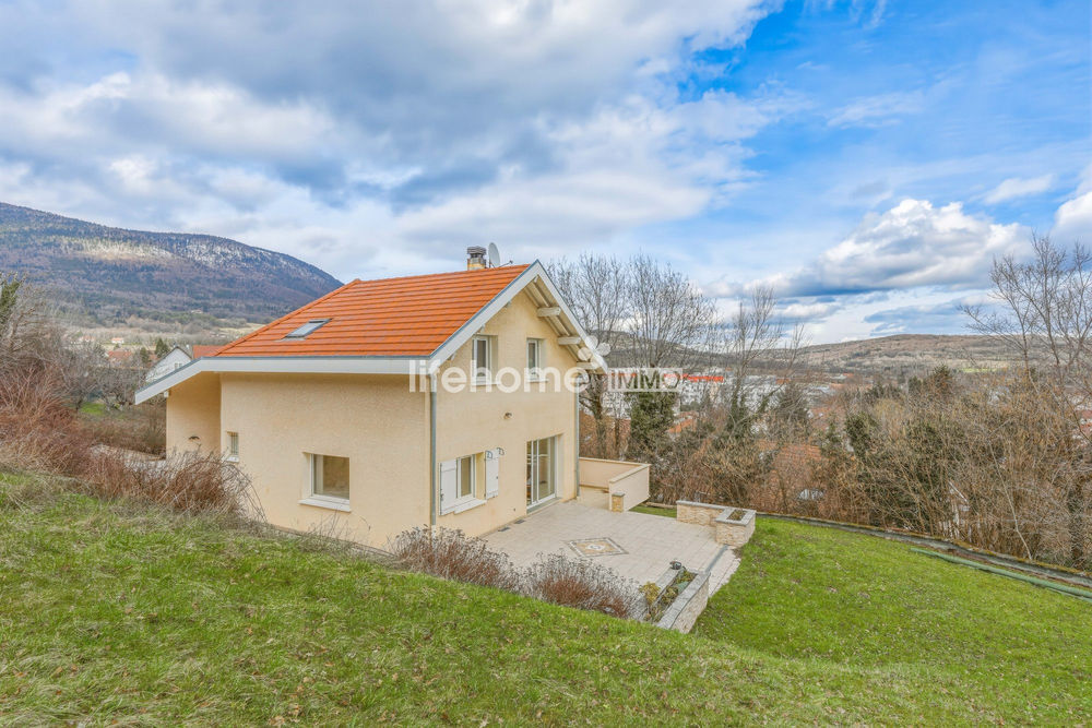 � vendre  Maison Gex (01170)
