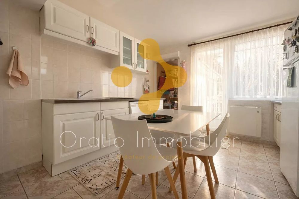 � vendre  Villa Saint-Julien-en-Genevois (74160)