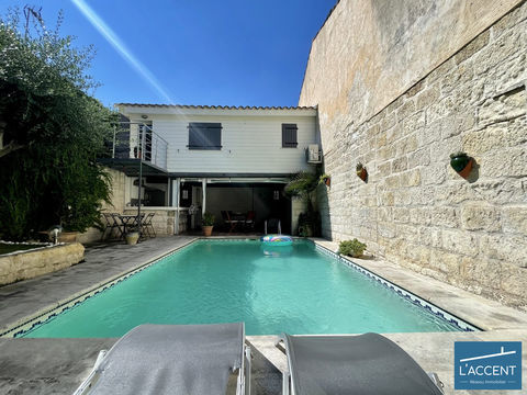   SUPERBE ET SPACIEUSE MAISON AU COEUR DE LA CITE HISTORIQUE Villa - 5 pi�ce(s) - 162 m�